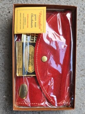 Vintage 1970s Classic Red Suede Card Holder Wallet - New In Box